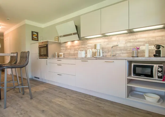 Lindenstrasse 13 Seenadel *