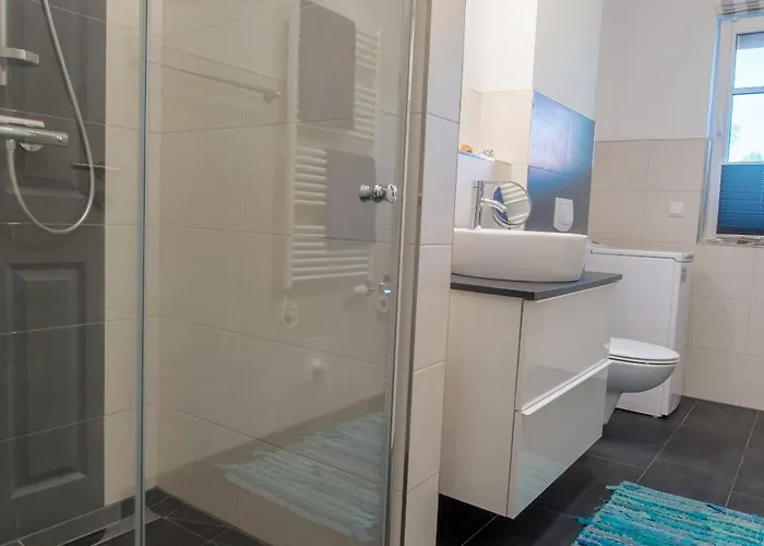 Lindenstrasse 13 Seenadel * Zingst